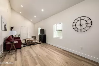 930 S 8th Avenue, Tucson, AZ 85701 - Photo 7