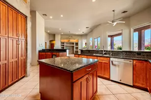 4438 N Sabino Mountain Dr, Tucson, AZ 85750 - Photo 13