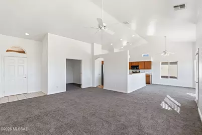 1510 N Sage Sparrow Road, Green Valley, AZ 85614 - Photo 7