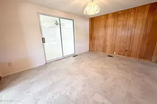 10675 N Kilimanjaro Ave, Tucson, AZ 85737 - Photo 15