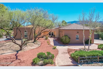 2202 N Conestoga Avenue, Tucson, AZ 85749 - Photo 1