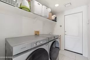 5972 N Misty Ridge Dr, Tucson, AZ 85718 - Photo 37