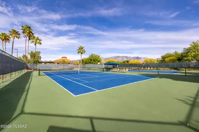 2382 E Cargondera Canyon Drive, Oro Valley, AZ 85755 - Photo 9