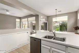 2382 E Cargondera Canyon Dr, Oro Valley, AZ 85755 - Photo 27