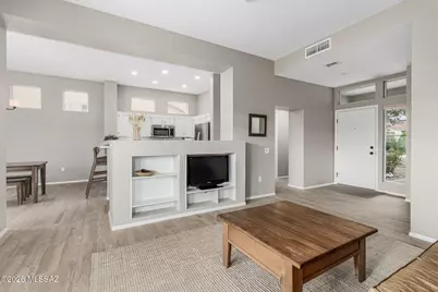 2382 E Cargondera Canyon Drive, Oro Valley, AZ 85755 - Photo 7