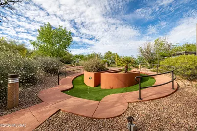 2382 E Cargondera Canyon Drive, Oro Valley, AZ 85755 - Photo 17