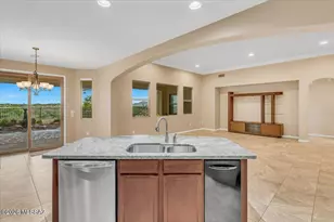 60713 E Arroyo Vista Dr, Oracle, AZ 85623 - Photo 19