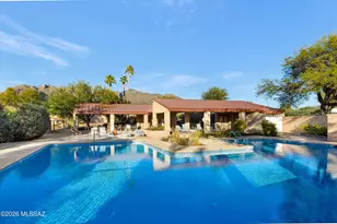 6524 N Foothills Dr, Tucson, AZ 85718 - Photo 35