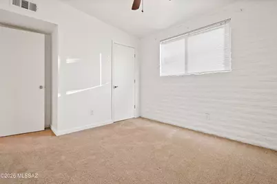 2568 W Calle Genova, Tucson, AZ 85745 - Photo 15