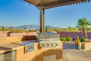 1175 W Calle Artistica, Green Valley, AZ 85614 - Photo 23