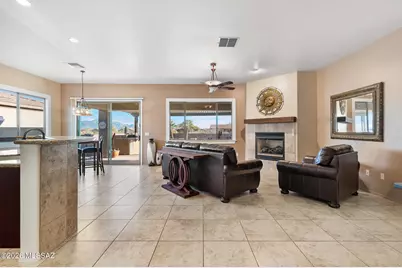 1175 W Calle Artistica, Green Valley, AZ 85614 - Photo 9