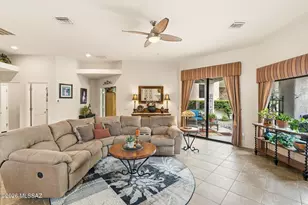 668 W Camino del Bondadoso, Green Valley, AZ 85614 - Photo 11