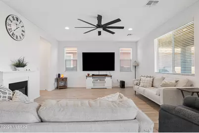 12092 E Ryscott Circle, Vail, AZ 85641 - Photo 7