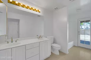 11079 N Mountain Breeze Dr, Oro Valley, AZ 85737 - Photo 35