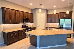 209 E Brookdale Way, Oro Valley, AZ 85755 - Photo 3