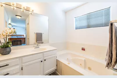3712 N Placita Chimenea, Tucson, AZ 85716 - Photo 27