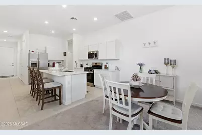 7049 W Star Garden Way, Tucson, AZ 85757 - Photo 9