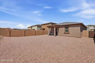 7049 W Star Garden Way, Tucson, AZ 85757 - Photo 27