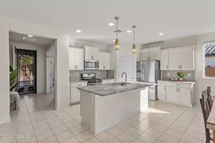 11899 N Raphael Way, Tucson, AZ 85742 - Photo 9