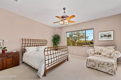 1233 W Portico Drive, Oro Valley, AZ 85755 - Photo 7