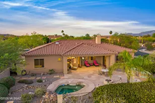 1233 W Portico Dr, Oro Valley, AZ 85755 - Photo 25