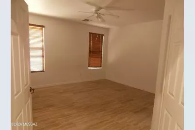 200 W Vuelta Friso, Sahuarita, AZ 85629 - Photo 9