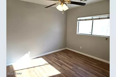 7865 E Rooner Drive, Tucson, AZ 85730 - Photo 5