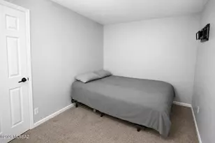 3922 N Palm Grove Dr, Tucson, AZ 85705 - Photo 11