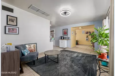 7102 E 33rd Place, Tucson, AZ 85710 - Photo 9