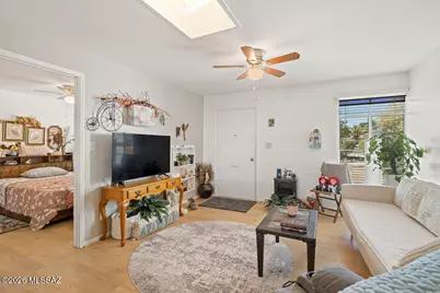 291 S Paseo Lobo #C, Green Valley, AZ 85614 - Photo 7