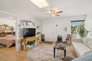 291 S Paseo Lobo, Green Valley, AZ 85614 - Photo 7