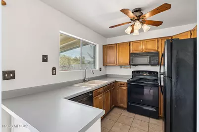 2801 W Ironwood Hill Drive, Tucson, AZ 85745 - Photo 13