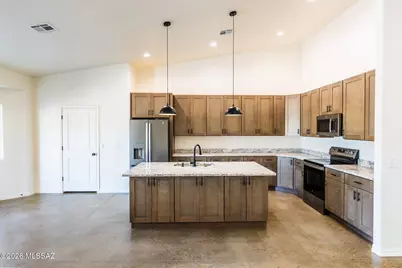 276 E Rincon Lane, Benson, AZ 85602 - Photo 9