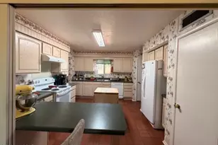 880 S La Mesa Circle, Benson, AZ 85602 - Photo 5