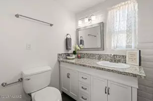 184 S La Canada Dr, Green Valley, AZ 85614 - Photo 19