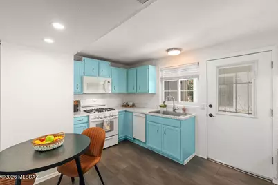 184 S La Canada Drive #B, Green Valley, AZ 85614 - Photo 9