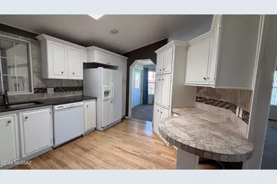 5000 E Grant Road #227, Tucson, AZ 85712 - Photo 5