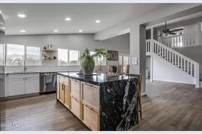 10500 N Oldfather Drive, Tucson, AZ 85742 - Photo 11