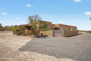 1611 N Blue Ridge Rd, Tucson, AZ 85745 - Photo 3