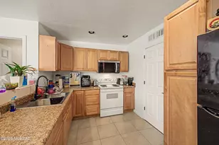 1611 N Blue Ridge Rd, Tucson, AZ 85745 - Photo 45
