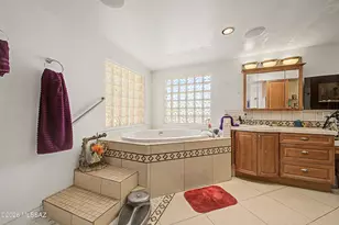 1611 N Blue Ridge Rd, Tucson, AZ 85745 - Photo 21