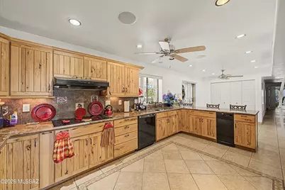1611 N Blue Ridge Road, Tucson, AZ 85745 - Photo 15