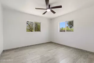 4555 E 10th St, Tucson, AZ 85711 - Photo 13
