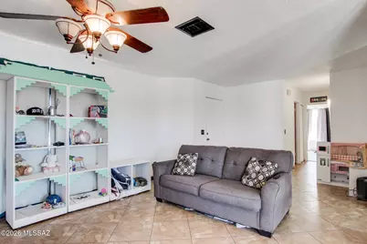 247 W Placita Casas Bonitas, Tucson, AZ 85706 - Photo 15