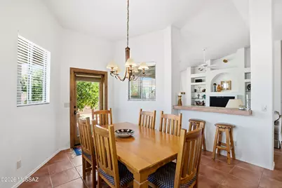 1910 E Purple Martin Lane, Green Valley, AZ 85614 - Photo 19