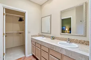 1910 E Purple Martin Ln, Green Valley, AZ 85614 - Photo 37