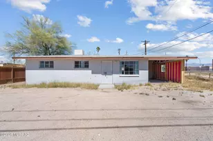 4657 E 29th St, Tucson, AZ 85711 - Photo 1