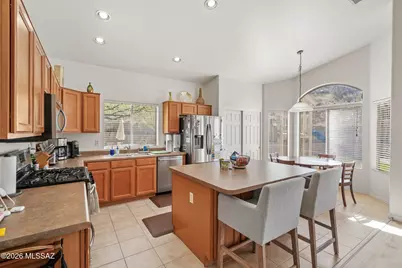 4521 N Scenic Mountain Drive, Tucson, AZ 85750 - Photo 15