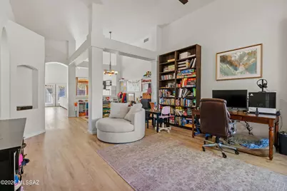 4521 N Scenic Mountain Drive, Tucson, AZ 85750 - Photo 5