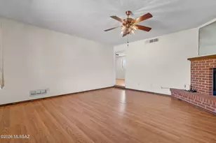 7327 N Iron Bell Pl, Tucson, AZ 85741 - Photo 7